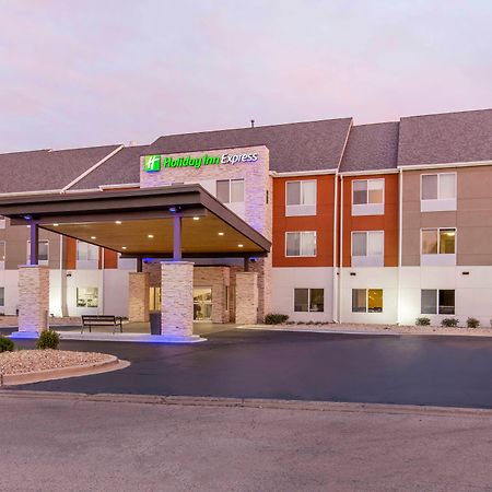 Holiday Inn Express And Suites Chicago West - St Charles By Ihg Saint Charles Eksteriør bilde