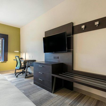 Holiday Inn Express And Suites Chicago West - St Charles By Ihg Saint Charles Eksteriør bilde