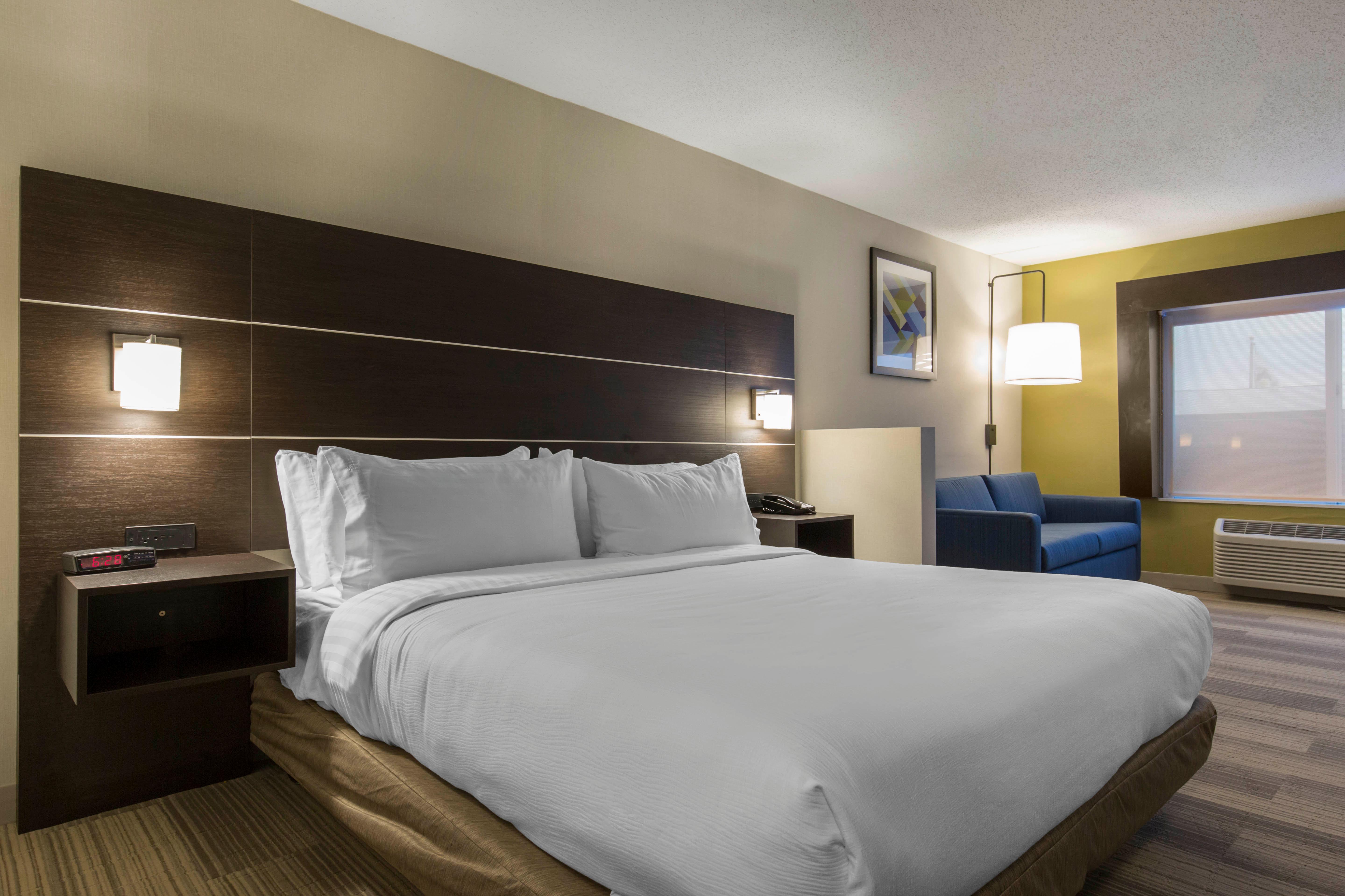 Holiday Inn Express And Suites Chicago West - St Charles By Ihg Saint Charles Eksteriør bilde