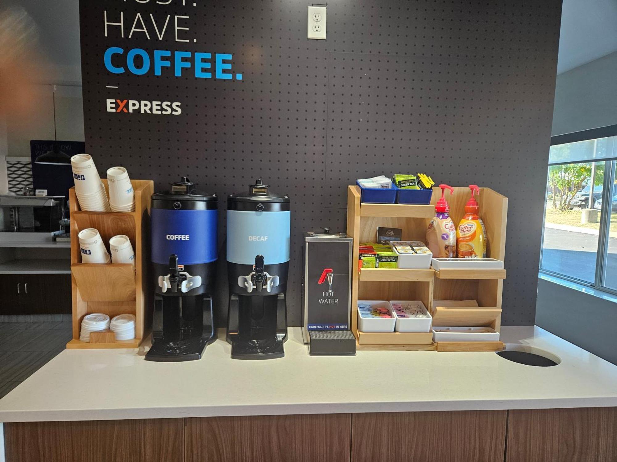 Holiday Inn Express And Suites Chicago West - St Charles By Ihg Saint Charles Eksteriør bilde